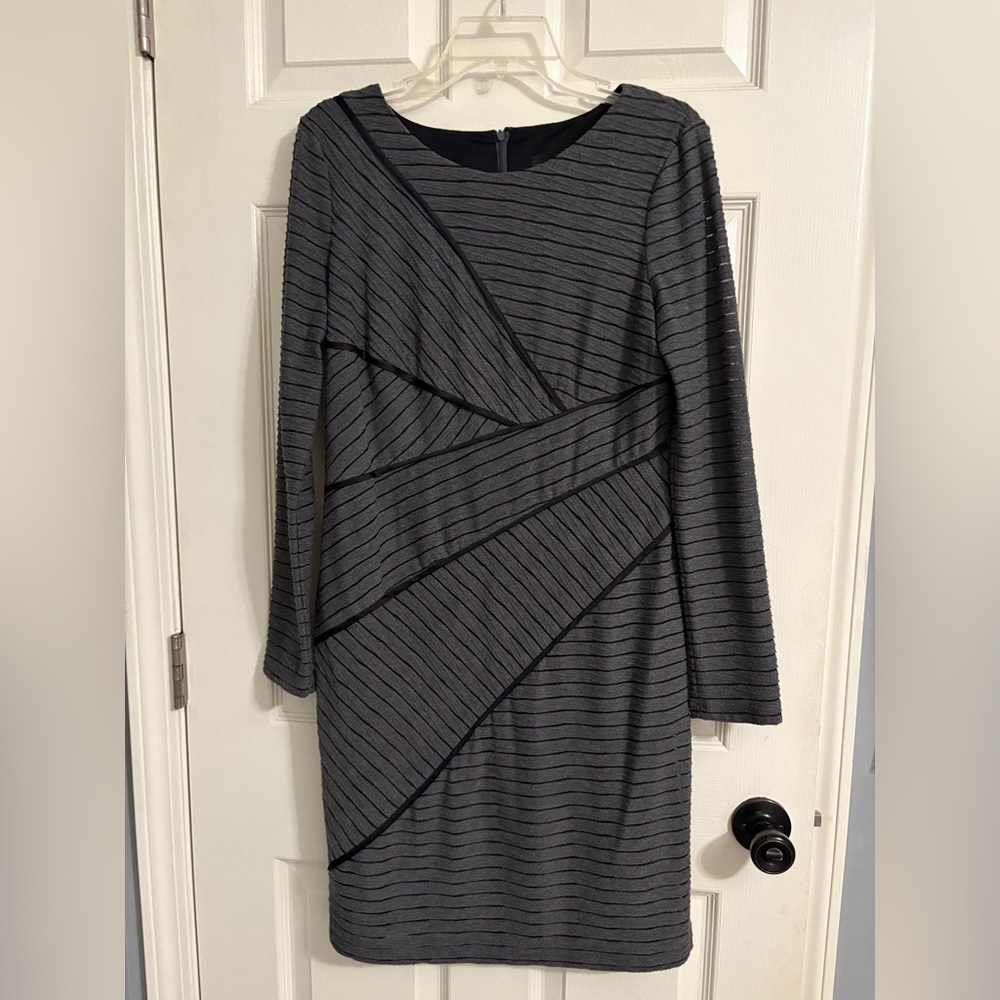 Adrianna Papell Gray Knit Dress